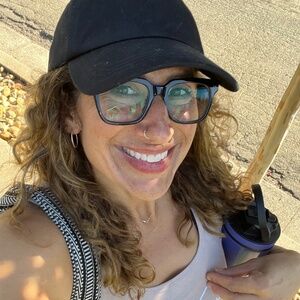 Meet your Posher, Alice